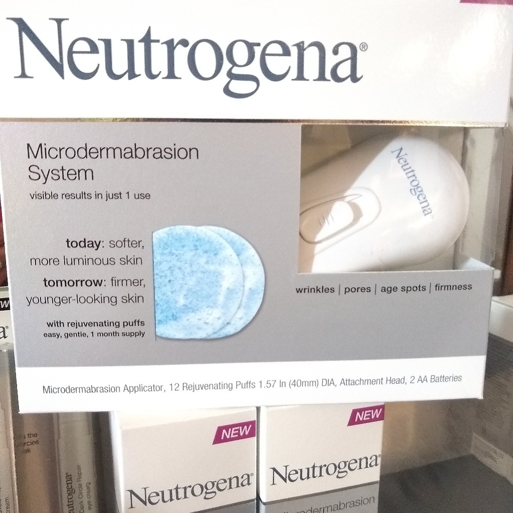Neutrogena microdermabrasion system